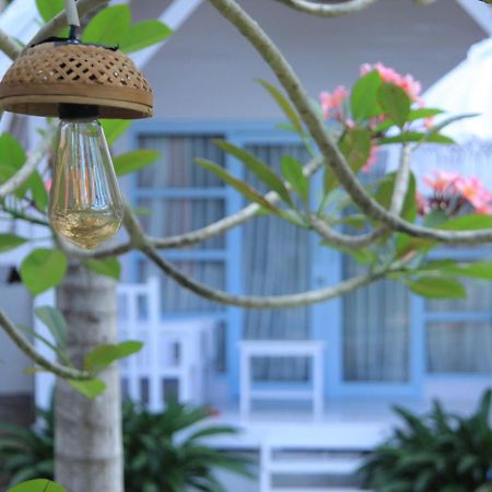 Dream Cowork Hotel Kuta  Екстер'єр фото