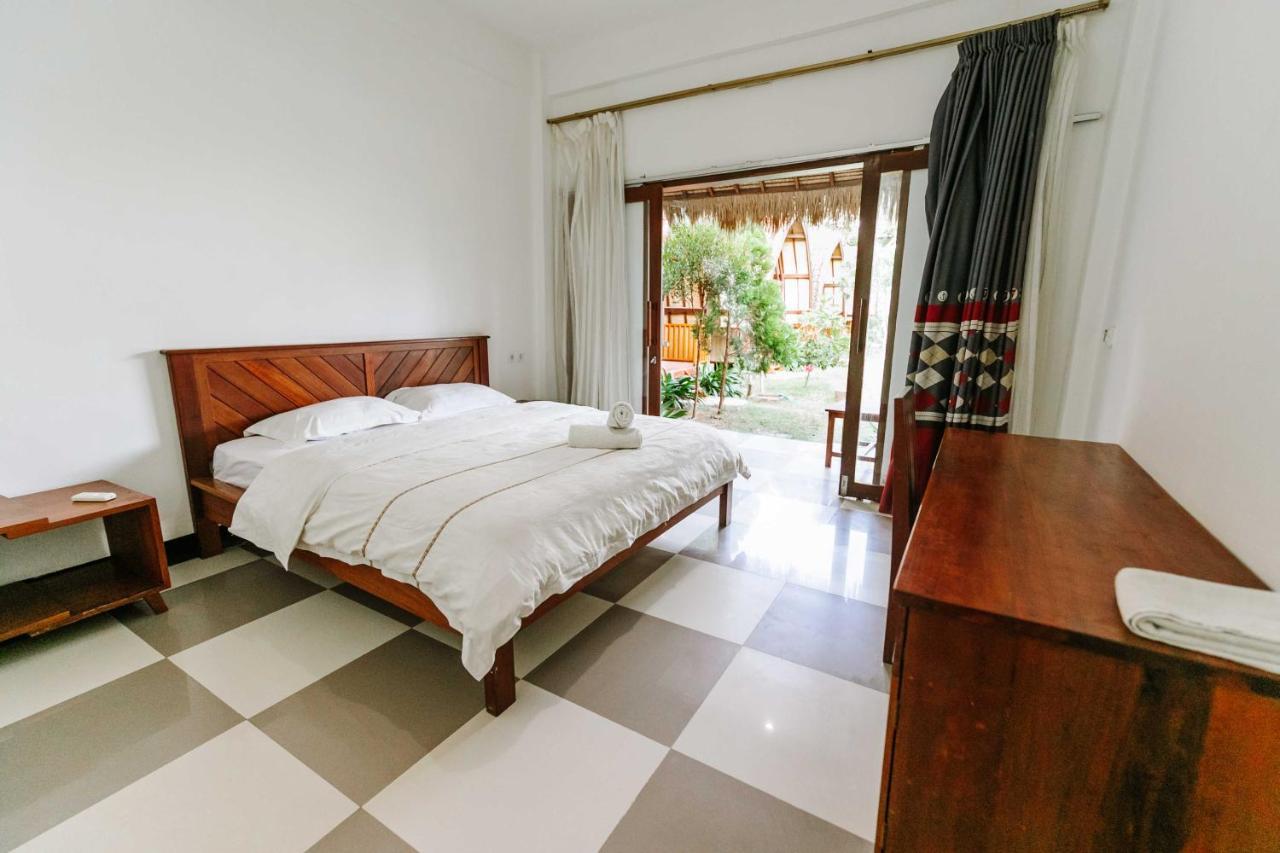 Dream Cowork Hotel Kuta  Екстер'єр фото