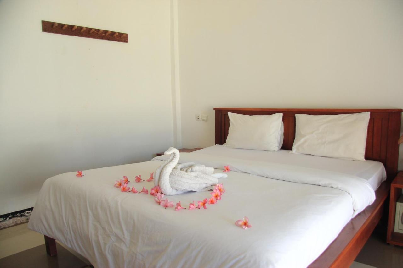 Dream Cowork Hotel Kuta  Екстер'єр фото