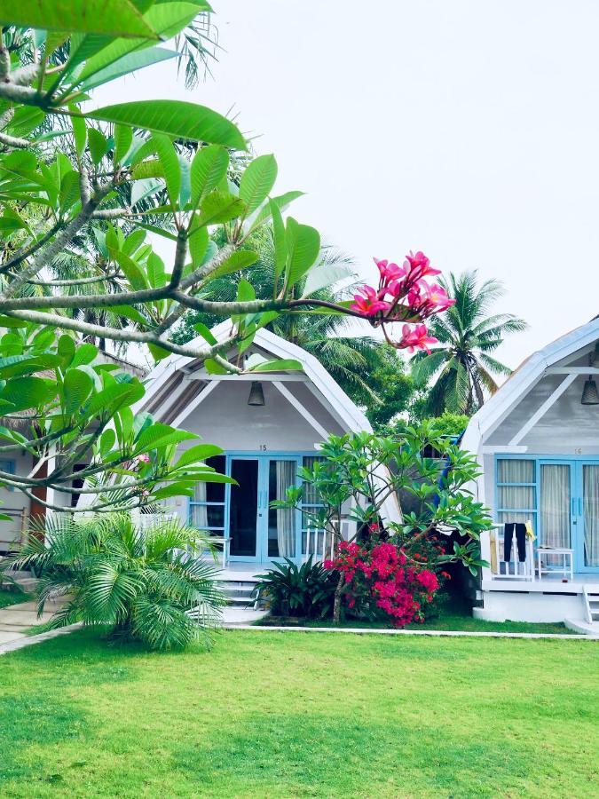 Dream Cowork Hotel Kuta  Екстер'єр фото