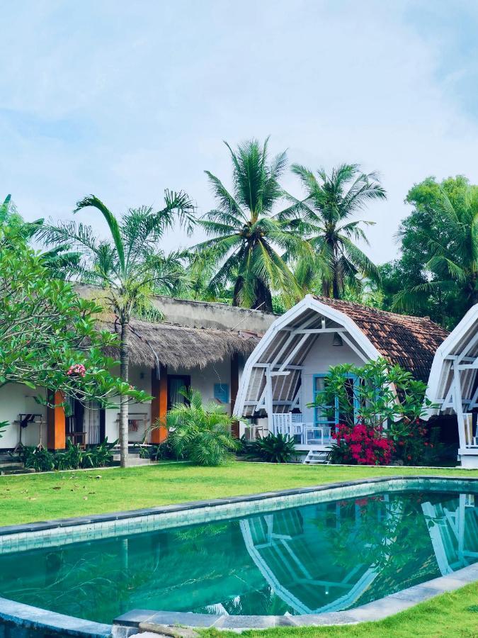 Dream Cowork Hotel Kuta  Екстер'єр фото