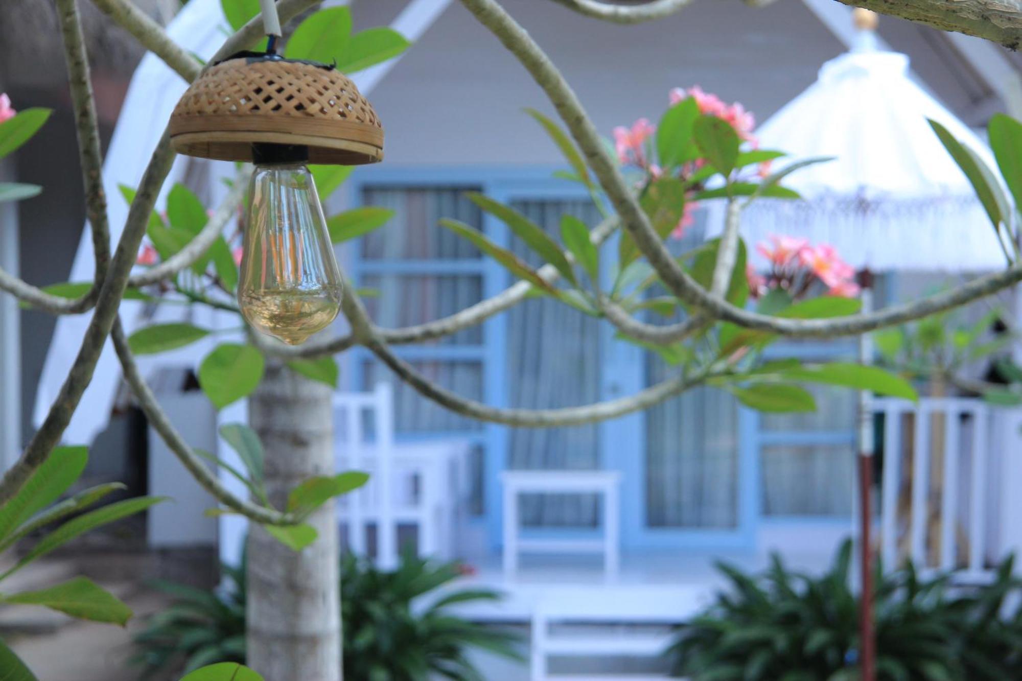 Dream Cowork Hotel Kuta  Екстер'єр фото